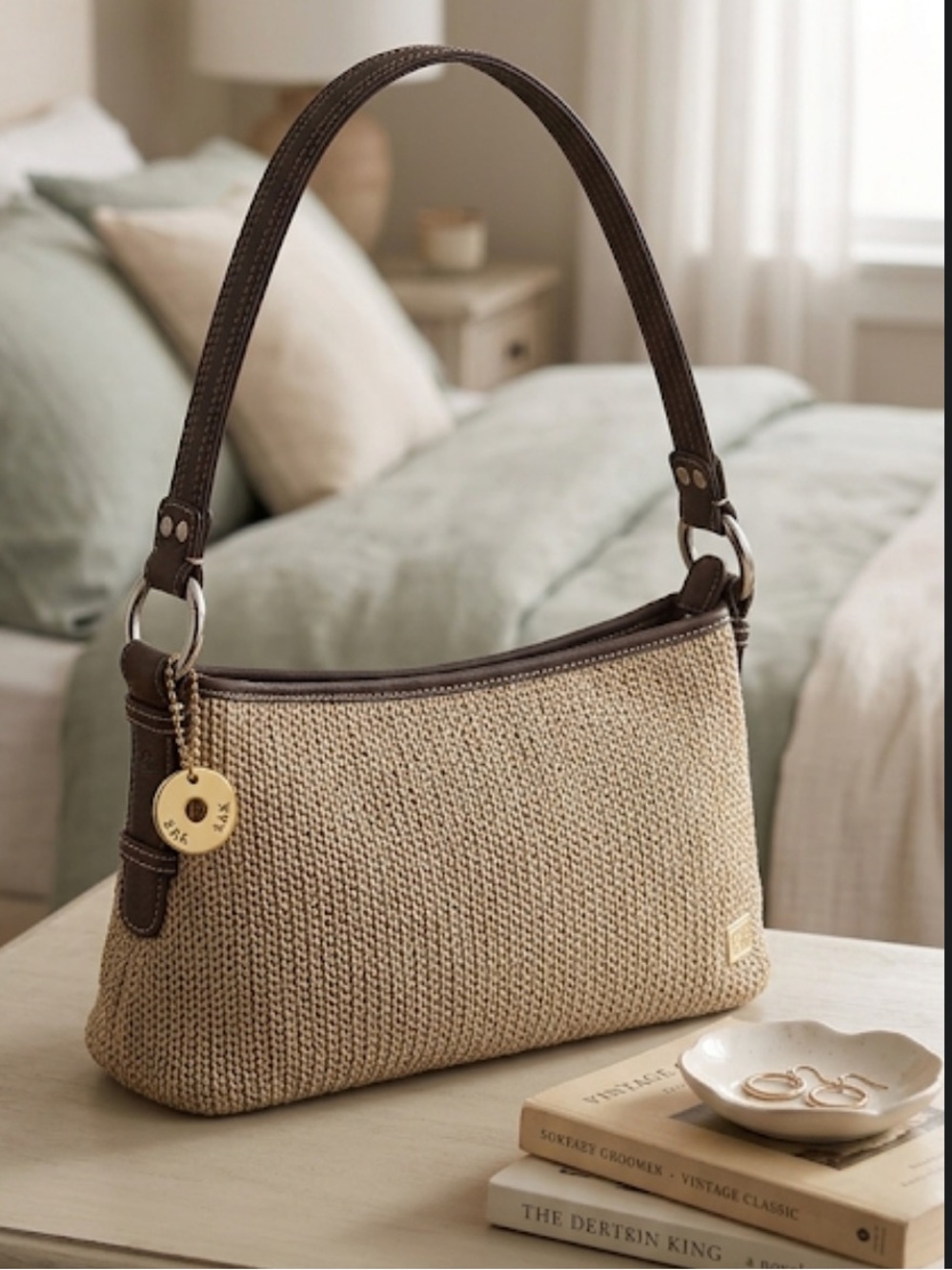 The SAK Shoulder Bag Tan Brown Knit Leather w/ Hang Tag Leather Pad Bottom Purse